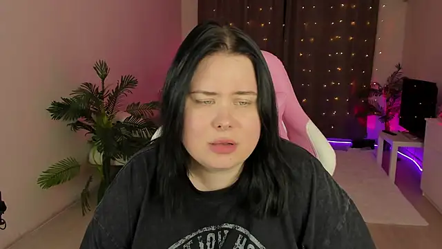 Akemi BBW online show from 7, 10, 2025