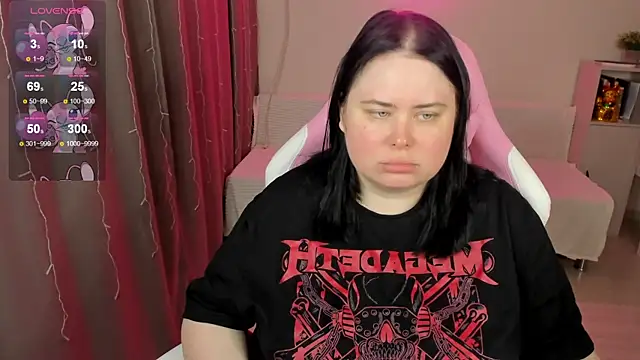 Akemi BBW online show from 6, 4, 2026