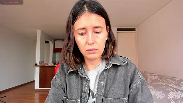 Snapshot of zoe_jeane_beker chatting on 5, 12, 2024 zoe jeane beker online show from 5, 12, 2024