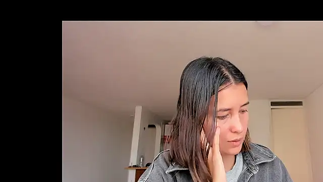 Snapshot of zoe_jeane_beker chatting on 9, 2, 2025 zoe jeane beker online show from 9, 2, 2025