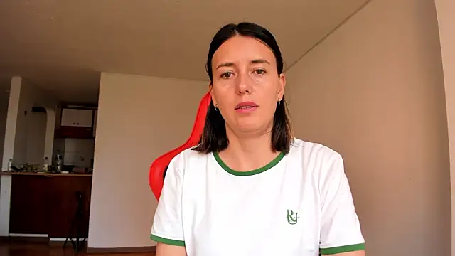 Snapshot of zoe_jeane_beker chatting on 28, 2, 2025 zoe jeane beker online show from 28, 2, 2025