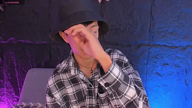 DereckCooperr online show from 17, 2, 2026