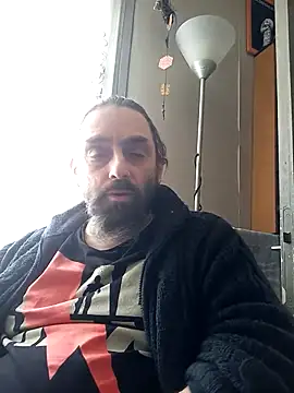 Snapshot of teekoine1 chatting on 29, 4, 2026 teekoine1 online show from 29, 4, 2026