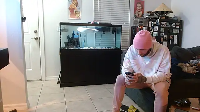 Snapshot of bobbybacala91 chatting on 9, 1, 2025 bobbybacala91 online show from 9, 1, 2025