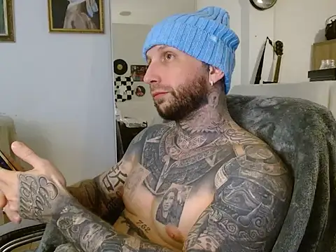 Snapshot of bobbybacala91 chatting on 14, 9, 2025 bobbybacala91 online show from 14, 9, 2025