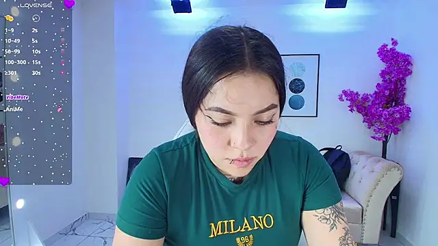 Snapshot of Isa_reel chatting on 7, 5, 2026 Isa reel online show from 7, 5, 2026