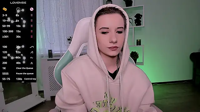 Snapshot of _Rein_ramm chatting on 22, 4, 2026 Rein ramm online show from 22, 4, 2026