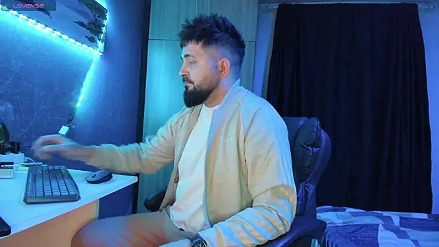 Snapshot of Eduu2322 chatting on 11, 2, 2025 Eduu2322 online show from 11, 2, 2025