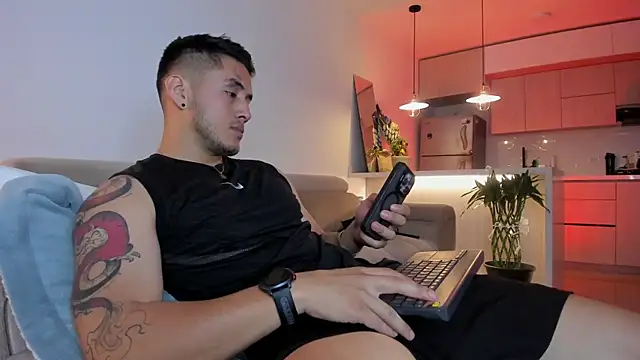 Snapshot of Chriskyle_ chatting on 2, 12, 2024 Chriskyle  online show from 2, 12, 2024