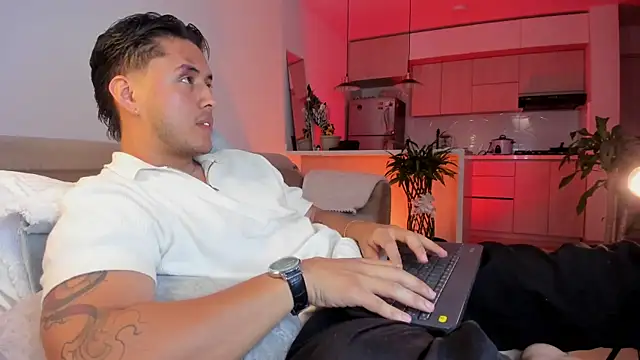 Chriskyle  online show from 15, 1, 2026