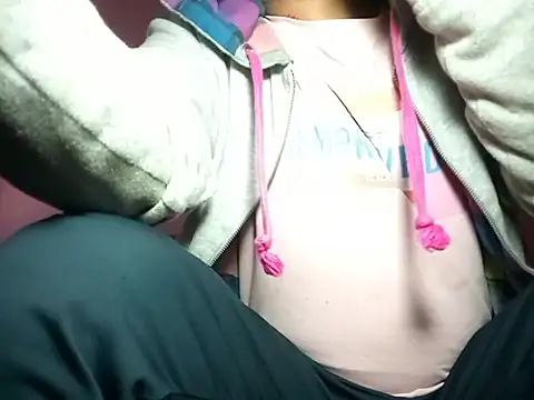 damsexy4 online show from 7, 1, 2025