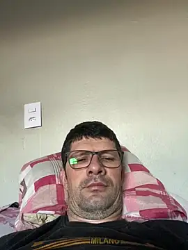 Juliano2289 online show from 13, 5, 2026