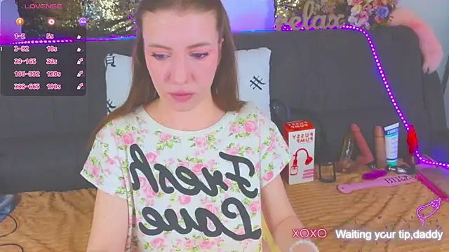 Snapshot of AlexaStoun chatting on 18, 2, 2025 AlexaStoun online show from 18, 2, 2025