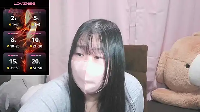 yuinyan3150 online show from 16, 2, 2025