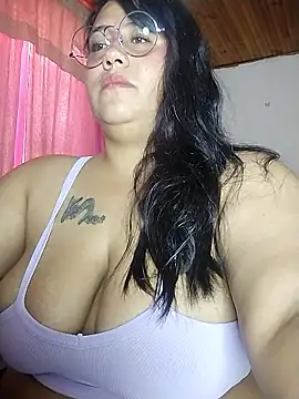 KATYGONZALEZ online show from 22, 4, 2026