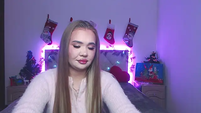 Snapshot of StacyYellig chatting on 13, 12, 2025 StacyYellig online show from 13, 12, 2025