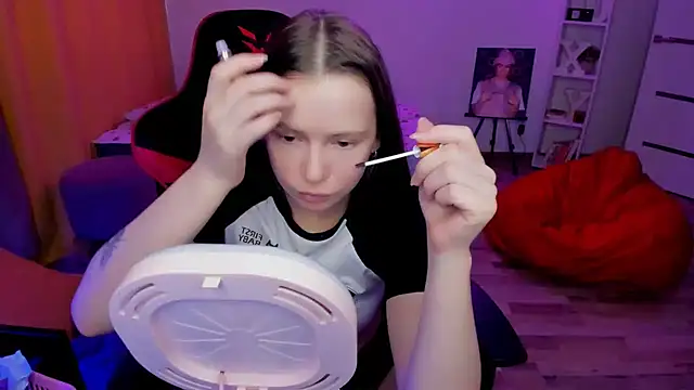 Snapshot of HelloRoxy chatting on 26, 6, 2026 HelloRoxy online show from 26, 6, 2026