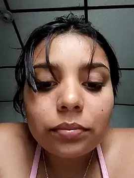 Snapshot of stefanie010 chatting on 8, 12, 2024 stefanie010 online show from 8, 12, 2024