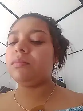 Snapshot of stefanie010 chatting on 21, 12, 2024 stefanie010 online show from 21, 12, 2024