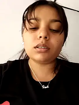 Snapshot of stefanie010 chatting on 29, 12, 2024 stefanie010 online show from 29, 12, 2024