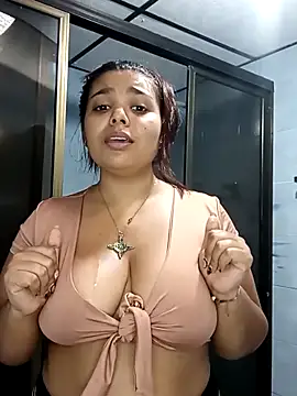 Snapshot of stefanie010 chatting on 4, 2, 2026 stefanie010 online show from 4, 2, 2026