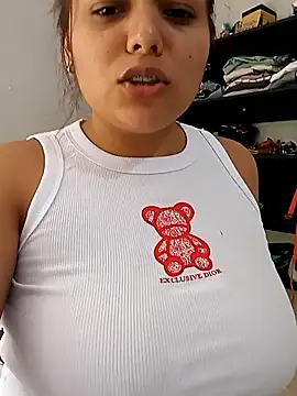 Snapshot of stefanie010 chatting on 22, 2, 2026 stefanie010 online show from 22, 2, 2026