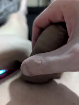 Snapshot of tall_guy323 chatting on 23, 3, 2025 tall guy323 online show from 23, 3, 2025