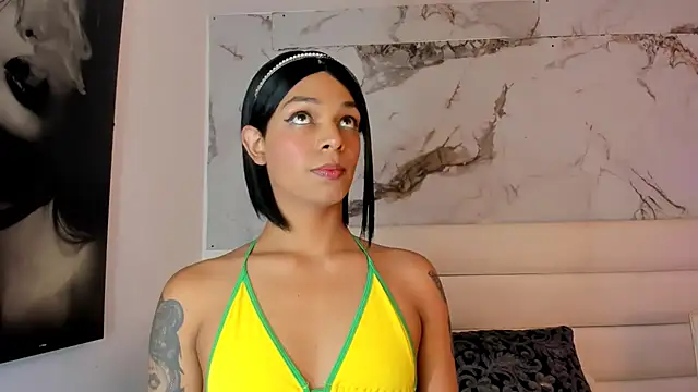 Snapshot of emily_lady20 chatting on 1, 8, 2026 emily lady20 online show from 1, 8, 2026