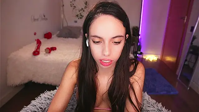 Dayna Nebula online show from 12, 10, 2025