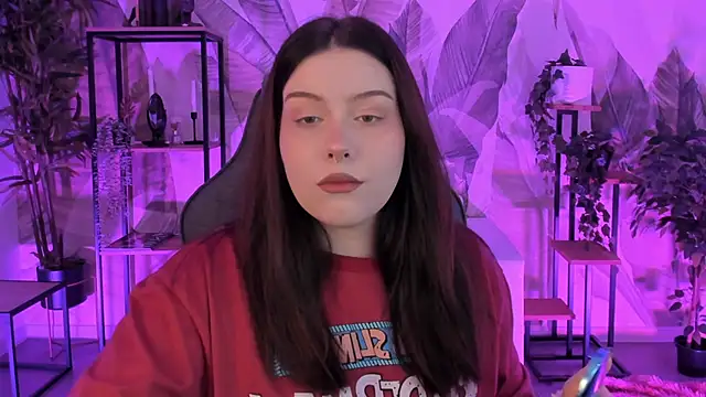 CoralineKeyns online show from 16, 10, 2025