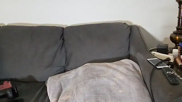 Carmen Cream online show from 14, 12, 2025