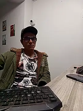 Snapshot of Andy_winston chatting on 1, 11, 2025 Andy winston online show from 1, 11, 2025