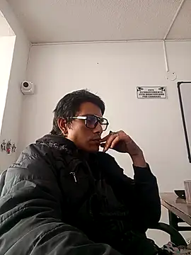 Snapshot of Andy_winston chatting on 5, 12, 2025 Andy winston online show from 5, 12, 2025