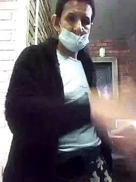 Cameron puppy online show from 12, 3, 2025