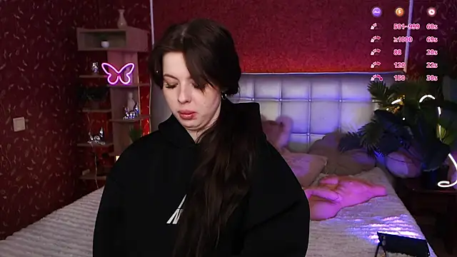 Snapshot of JulieHeets chatting on 21, 1, 2025 JulieHeets online show from 21, 1, 2025