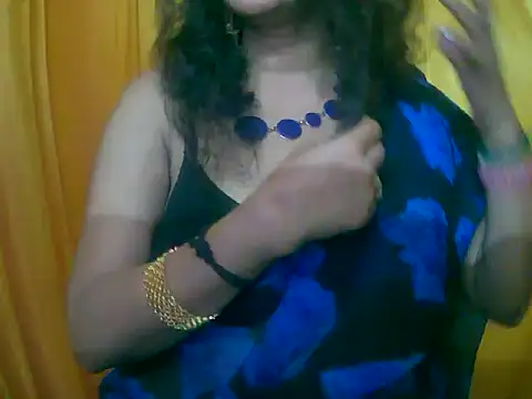 Snapshot of sexy_baby_kolkata chatting on 1, 11, 2025 sexy baby kolkata online show from 1, 11, 2025