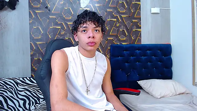 Snapshot of Harry_jhonsson chatting on 11, 11, 2025 Harry jhonsson online show from 11, 11, 2025