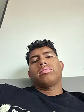 Snapshot of xrobXstax chatting on 20, 9, 2025 xrobXstax online show from 20, 9, 2025