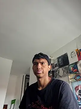 Snapshot of xrobXstax chatting on 2, 10, 2025 xrobXstax online show from 2, 10, 2025