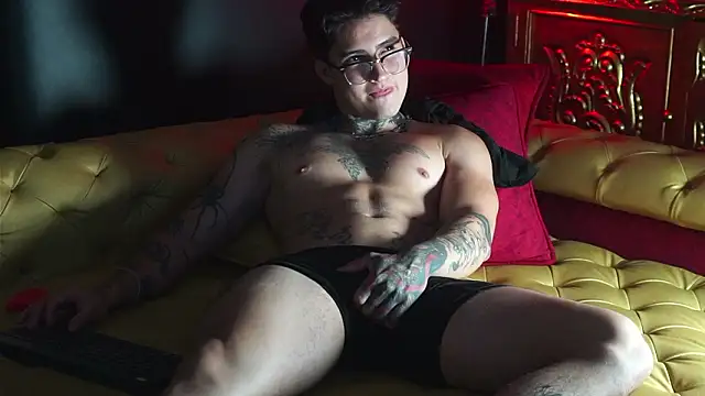 dantecoppolaa  online show from 13, 3, 2026