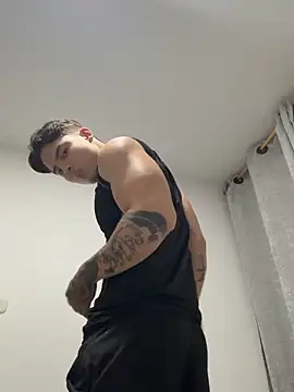 dantecoppolaa  online show from 25, 3, 2026