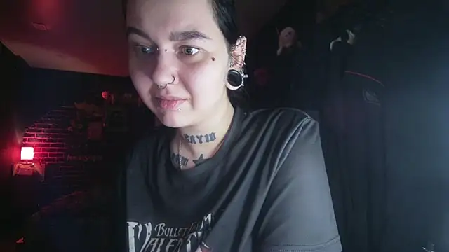 MoorderxDoll online show from 14, 2, 2025