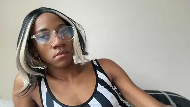 cutiesigh online show from 4, 10, 2025