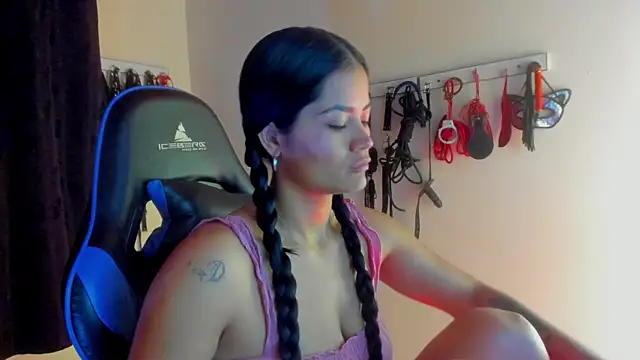 scarlet-kennedy98 online show from 3, 11, 2025