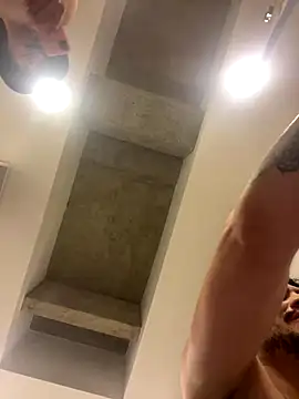 aangie  uwu online show from 1, 11, 2025