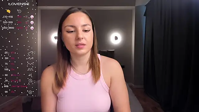 Snapshot of ThreeshaWhite chatting on 19, 2, 2025 ThreeshaWhite online show from 19, 2, 2025