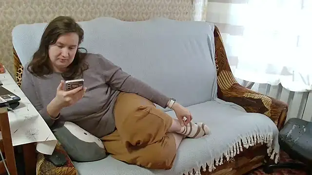 franceska blue online show from 12, 2, 2026