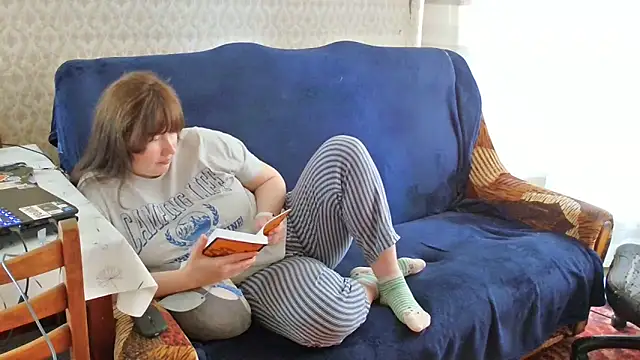 franceska blue online show from 2, 4, 2026