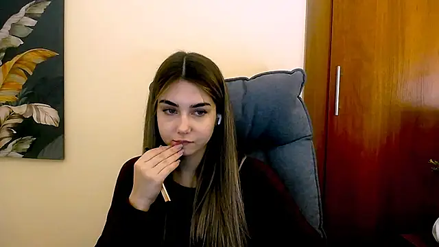 Snapshot of Lili_magic chatting on 31, 1, 2025 Lili magic online show from 31, 1, 2025