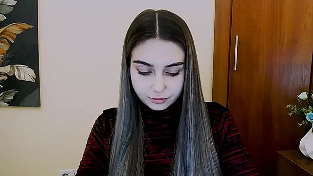 Snapshot of Lili_magic chatting on 13, 2, 2025 Lili magic online show from 13, 2, 2025